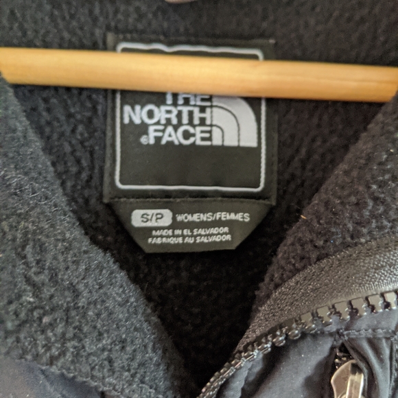 The North Face denali zip up jacket - Picture 5 of 8